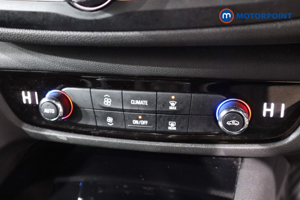Vauxhall Insignia Tech Line Nav Manual Petrol Hatchback - Stock Number (1548140) - 15th supplementary image