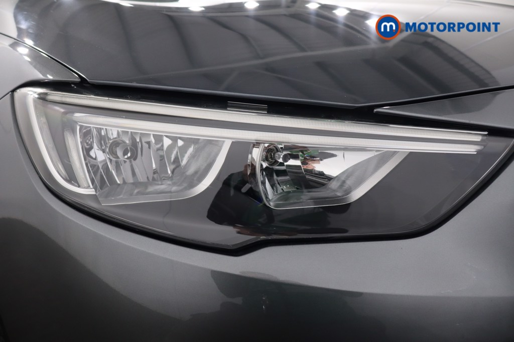 Vauxhall Insignia Tech Line Nav Manual Petrol Hatchback - Stock Number (1548140) - 24th supplementary image
