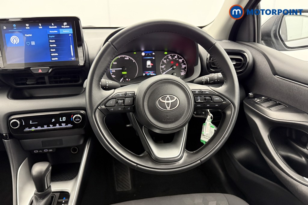 Toyota Yaris Icon Automatic Petrol-Electric Hybrid Hatchback - Stock Number (1548494) - 2nd supplementary image