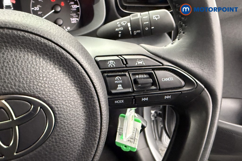 Toyota Yaris Icon Automatic Petrol-Electric Hybrid Hatchback - Stock Number (1548494) - 11th supplementary image
