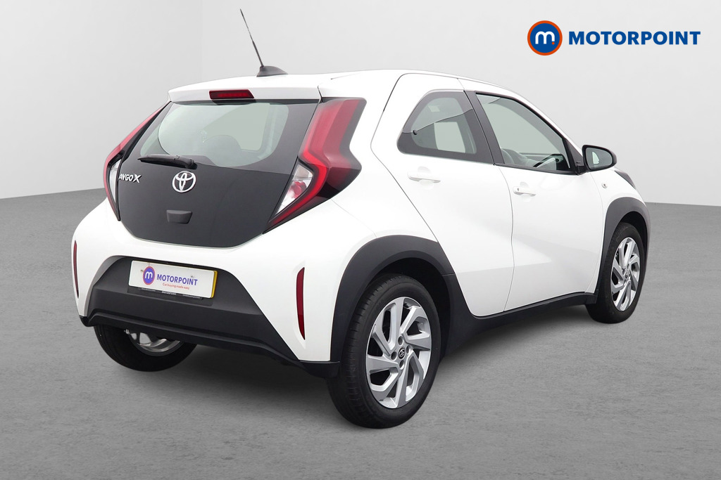 Toyota Aygo X Pure Manual Petrol Hatchback - Stock Number (1548496) - Drivers side rear corner