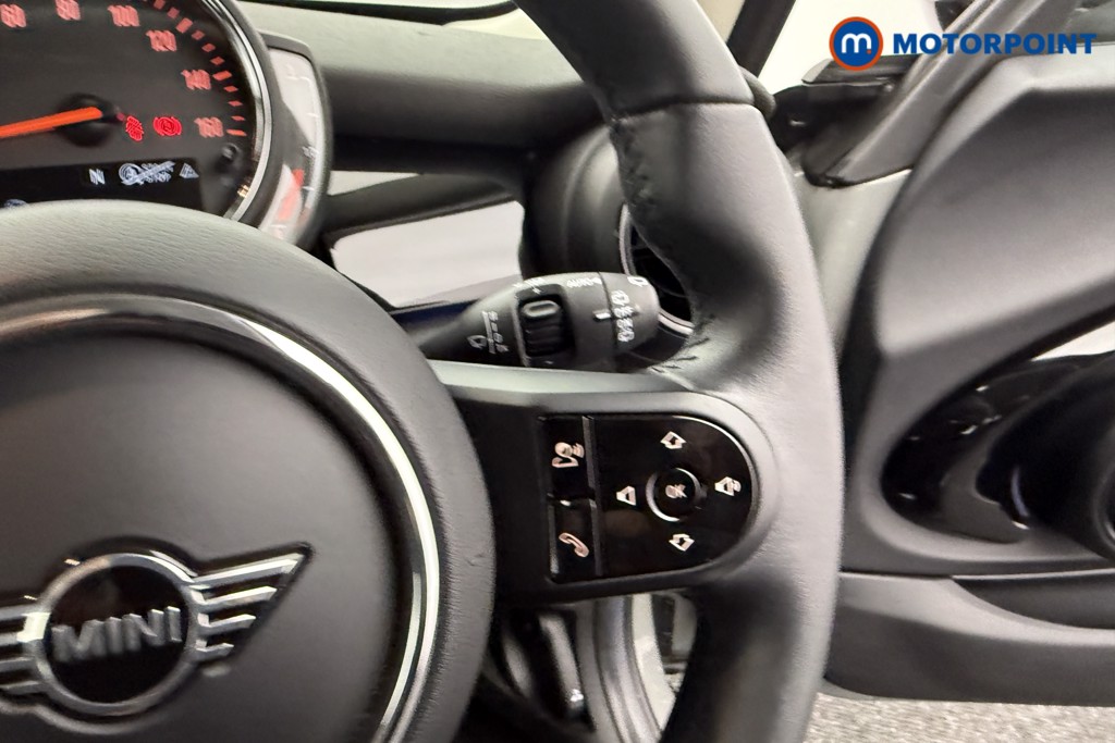 Mini Hatchback Cooper Classic Manual Petrol Hatchback - Stock Number (1548814) - 11th supplementary image
