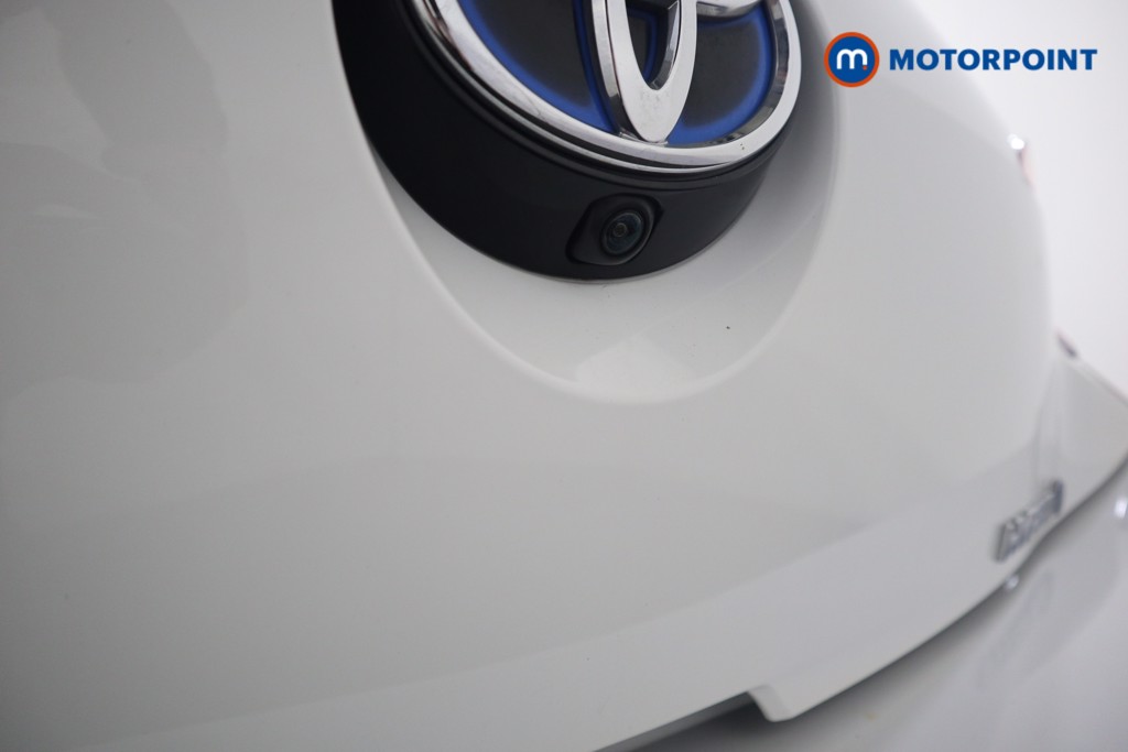 Toyota Corolla Icon Tech Automatic Petrol-Electric Hybrid Hatchback - Stock Number (1548816) - 18th supplementary image