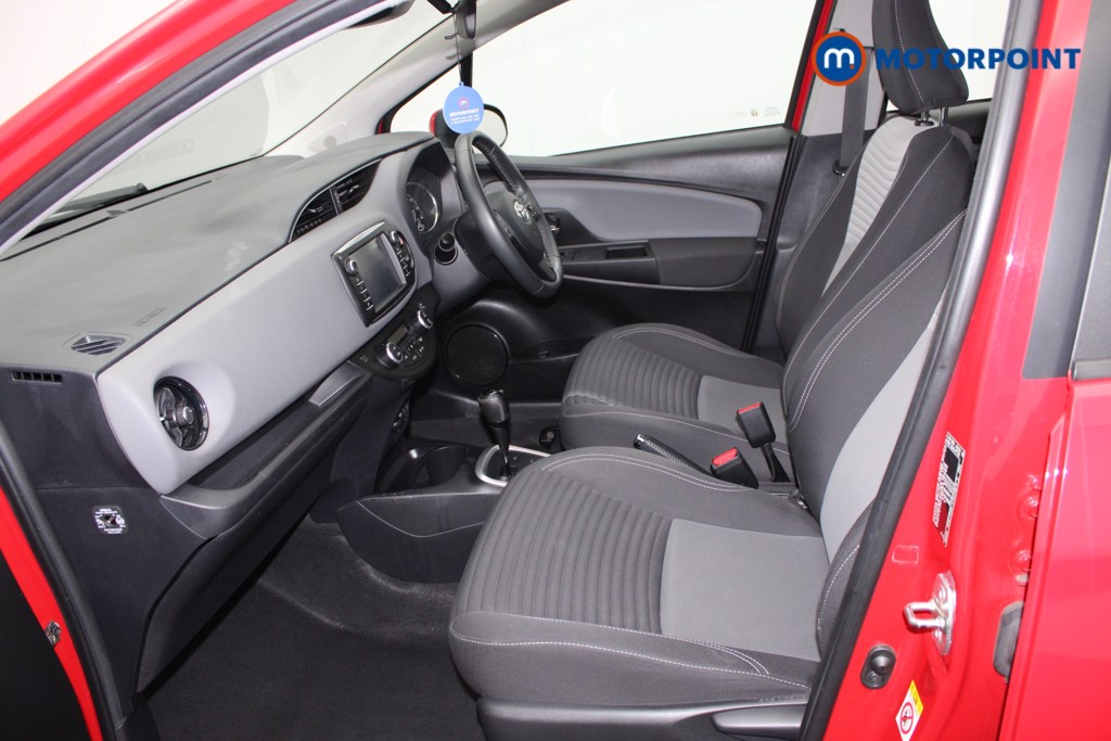 Toyota Yaris Icon Tech Automatic Petrol-Electric Hybrid Hatchback - Stock Number (1549066) - 1st supplementary image