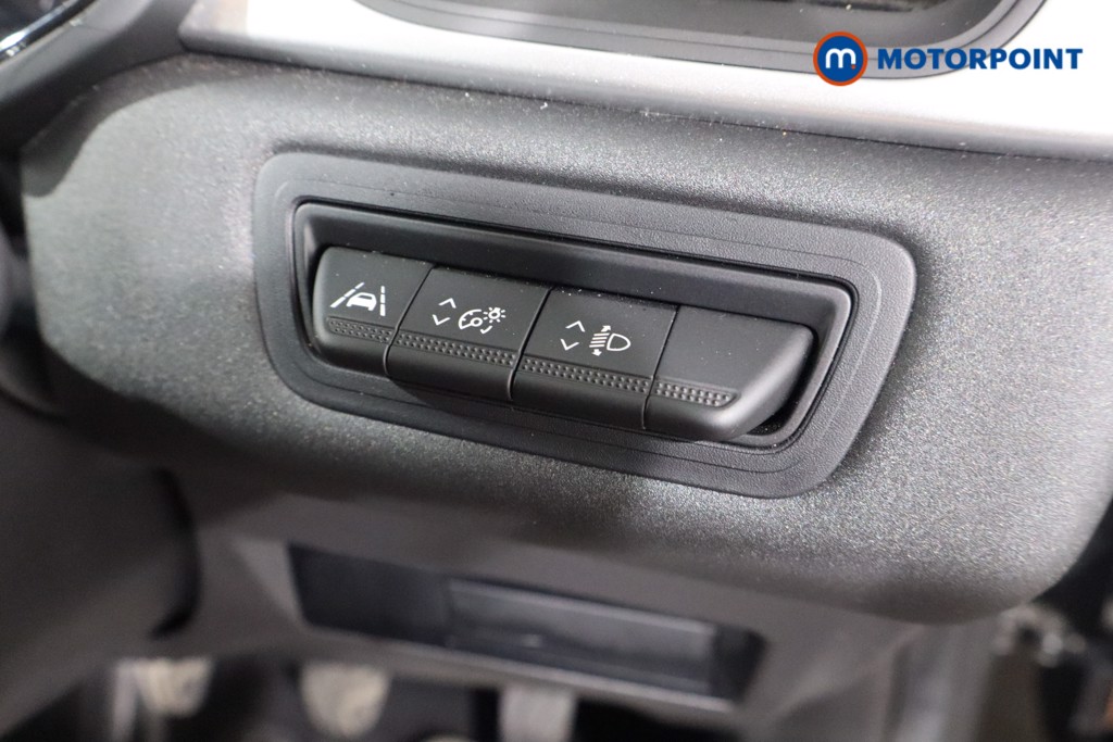 Renault Captur Evolution Manual Petrol SUV - Stock Number (1549131) - 21st supplementary image
