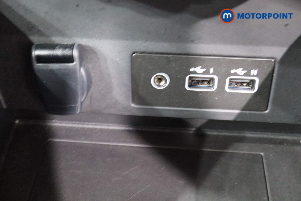 Renault Captur Evolution Manual Petrol SUV - Stock Number (1549132) - 14th supplementary image