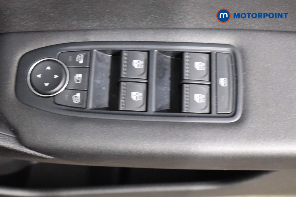 Renault Captur Evolution Manual Petrol SUV - Stock Number (1549132) - 20th supplementary image