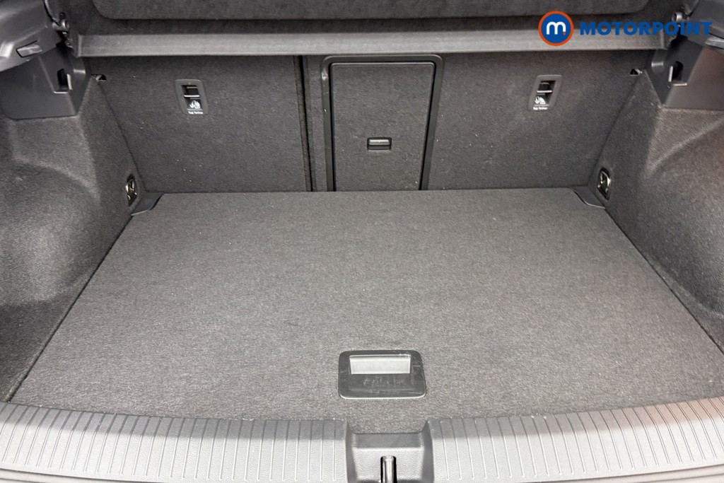 Volkswagen T-Roc R-Line Automatic Petrol SUV - Stock Number (1549136) - 22nd supplementary image