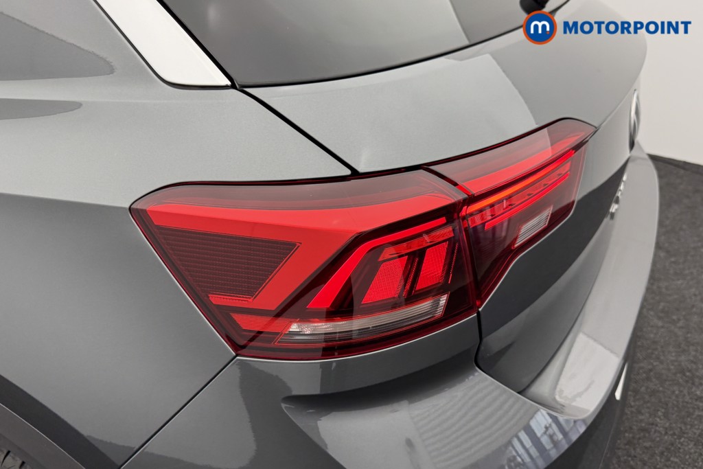 Volkswagen T-Roc R-Line Automatic Petrol SUV - Stock Number (1549136) - 26th supplementary image