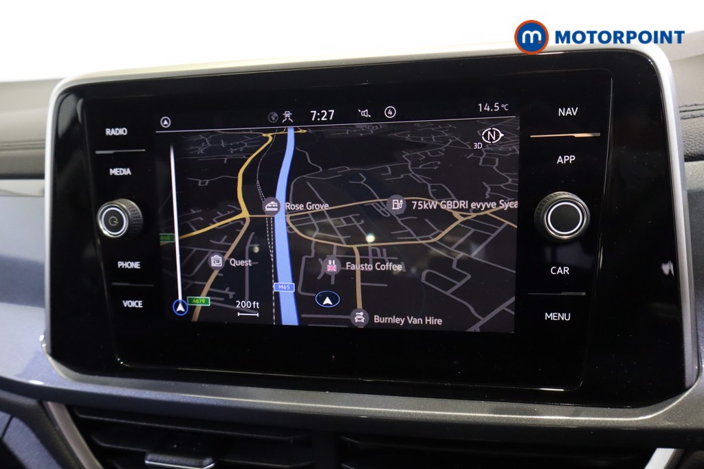 Volkswagen T-Roc Style Manual Petrol SUV - Stock Number (1549217) - 2nd supplementary image