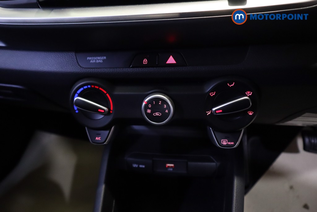 KIA Stonic 2 Automatic Petrol SUV - Stock Number (1549269) - 4th supplementary image