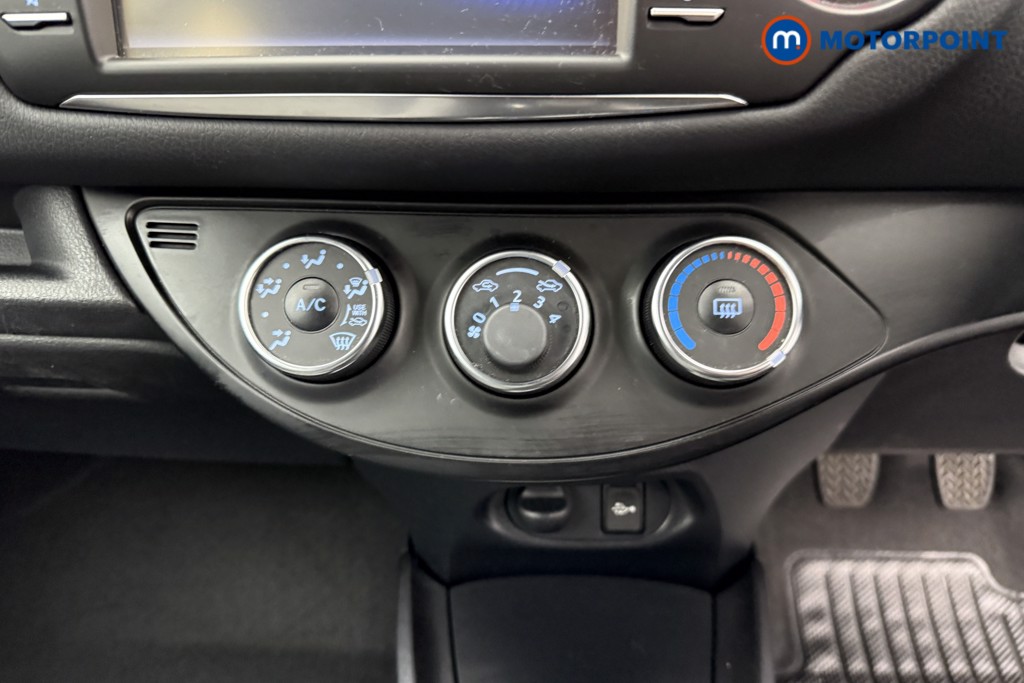Toyota Yaris Y20 Manual Petrol Hatchback - Stock Number (1549333) - 7th supplementary image