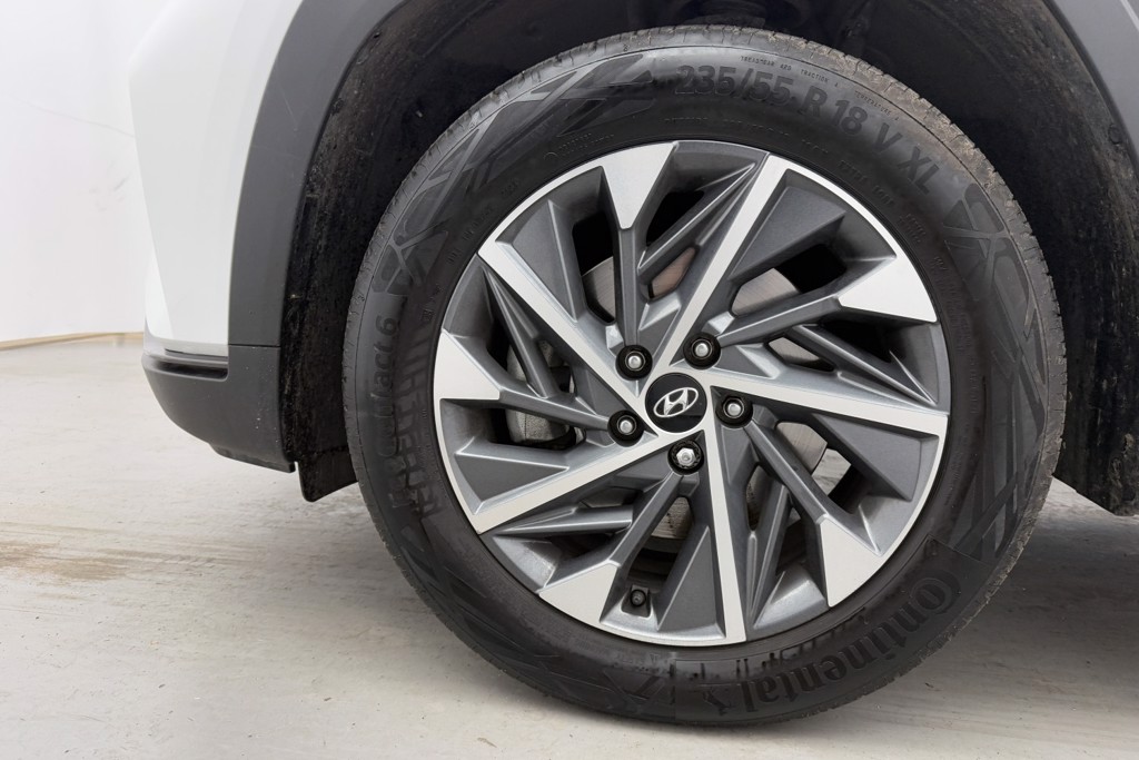 Hyundai Tucson Premium Manual Petrol SUV - Stock Number (1549388) - 26th supplementary image