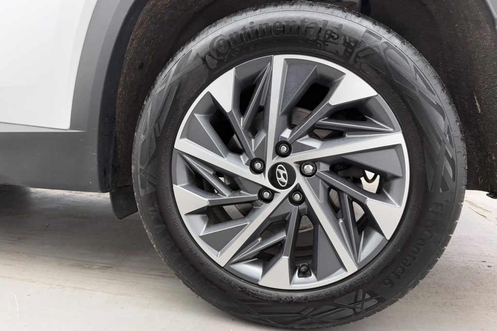 Hyundai Tucson Premium Manual Petrol SUV - Stock Number (1549388) - 27th supplementary image