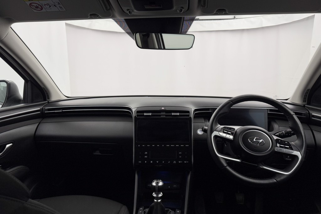 Hyundai Tucson Premium Manual Petrol SUV - Stock Number (1549388) - 1st supplementary image