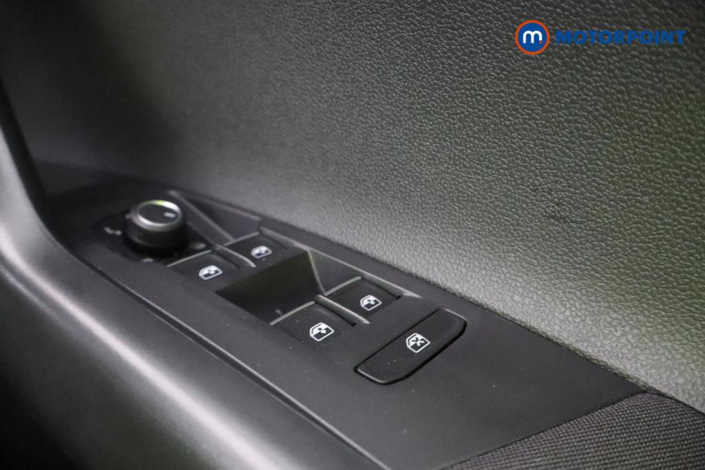 Volkswagen Taigo R-Line Automatic Petrol SUV - Stock Number (1549444) - 13th supplementary image