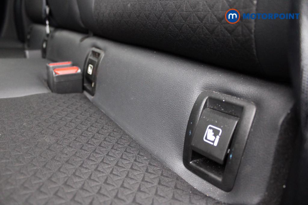 Nissan Juke N-Connecta Manual Petrol SUV - Stock Number (1549530) - 22nd supplementary image