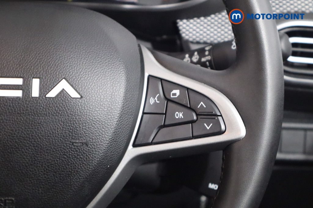 Dacia Jogger Extreme Se Automatic Petrol-Electric Hybrid People Carrier - Stock Number (1549572) - 8th supplementary image