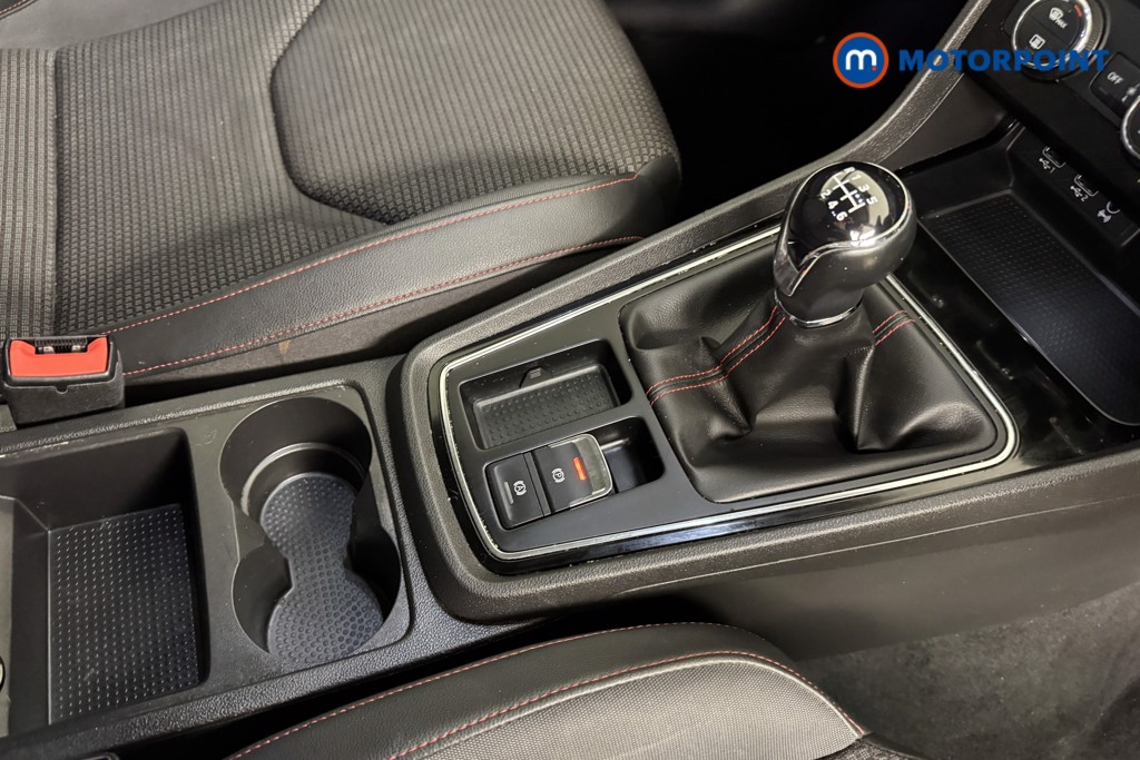 Seat Leon FR Manual Petrol Hatchback - Stock Number (1549805) - 9th supplementary image