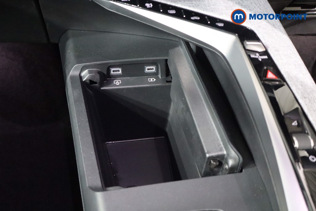 Peugeot 3008 GT Automatic Electric SUV - Stock Number (1550097) - 20th supplementary image