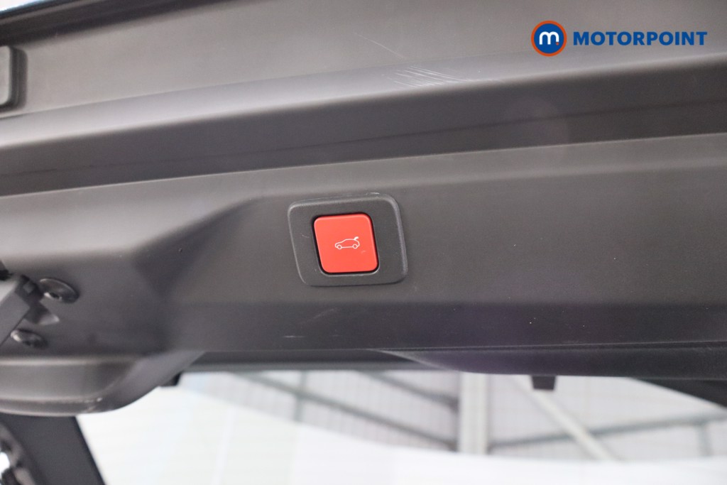 Peugeot 3008 GT Automatic Electric SUV - Stock Number (1550097) - 33rd supplementary image