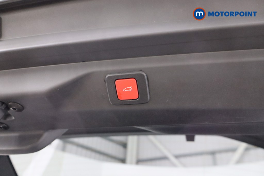 Peugeot 3008 GT Automatic Electric SUV - Stock Number (1550098) - 33rd supplementary image