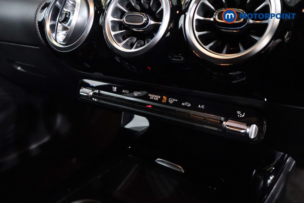 Mercedes-Benz CLA Amg Line Automatic Petrol Coupe - Stock Number (1550240) - 9th supplementary image