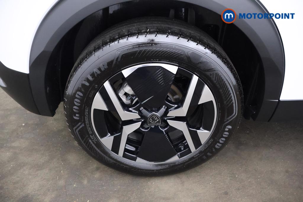 Peugeot 2008 Allure Manual Petrol SUV - Stock Number (1550302) - 18th supplementary image