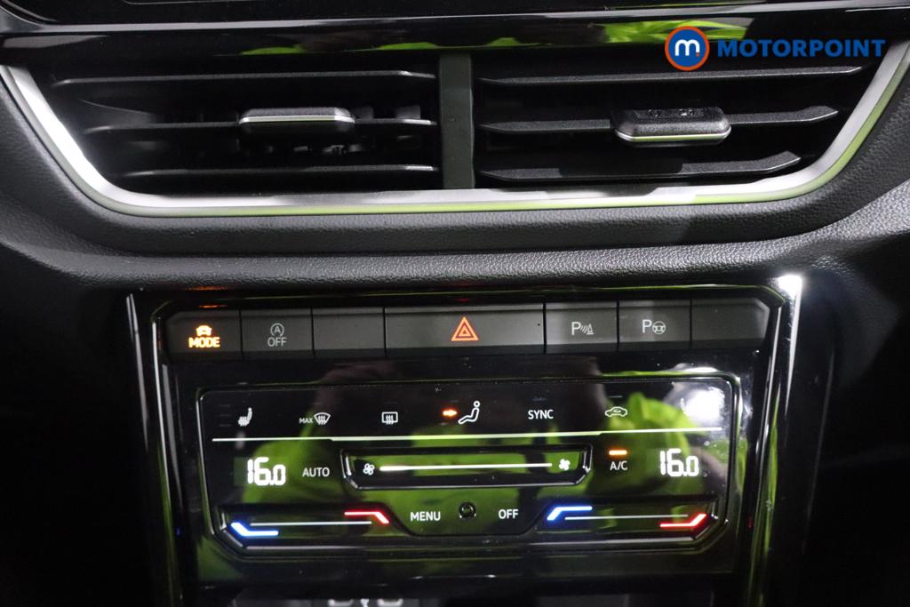 Volkswagen T-Roc R-Line Automatic Petrol SUV - Stock Number (1550375) - 3rd supplementary image