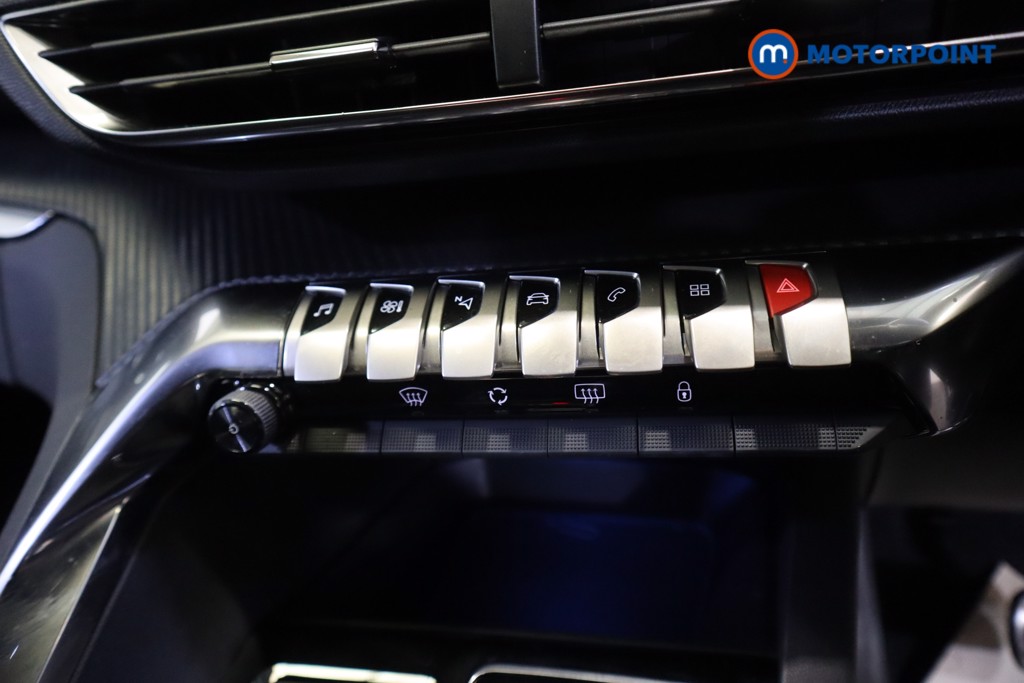 Peugeot 3008 Active Premium-Plus Automatic Petrol SUV - Stock Number (1550453) - 4th supplementary image