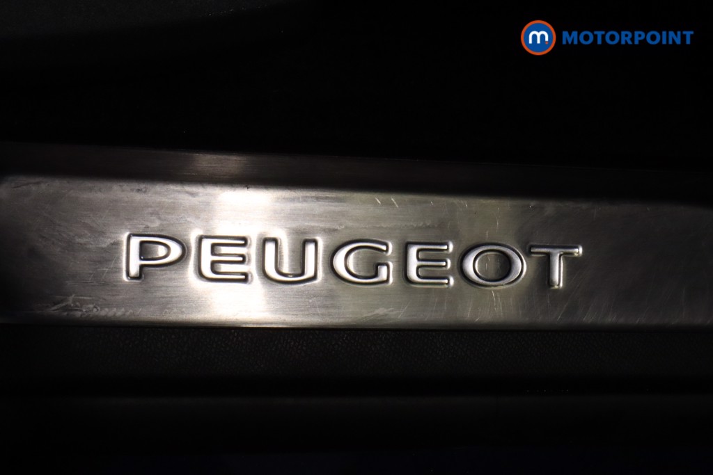 Peugeot 3008 Active Premium-Plus Automatic Petrol SUV - Stock Number (1550453) - 11th supplementary image