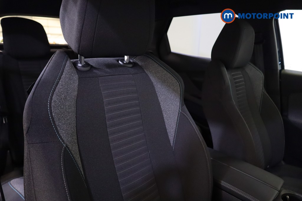 Peugeot 3008 Active Premium-Plus Automatic Petrol SUV - Stock Number (1550453) - 13th supplementary image