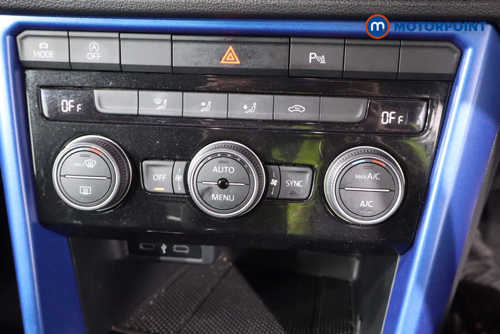 Volkswagen T-Roc Design Manual Petrol Convertible - Stock Number (1550487) - 13th supplementary image