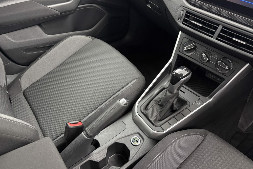 Volkswagen Polo Life Automatic Petrol Hatchback - Stock Number (1550624) - 9th supplementary image