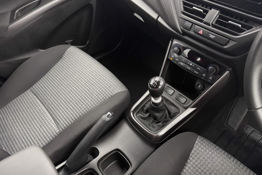 Suzuki S-Cross Motion Manual Petrol-Electric Hybrid SUV - Stock Number (1550725) - 15th supplementary image