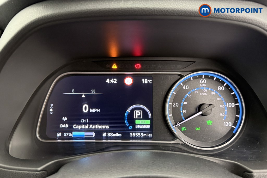 Nissan Leaf N-Connecta Automatic Electric Hatchback - Stock Number (1550749) - 5th supplementary image