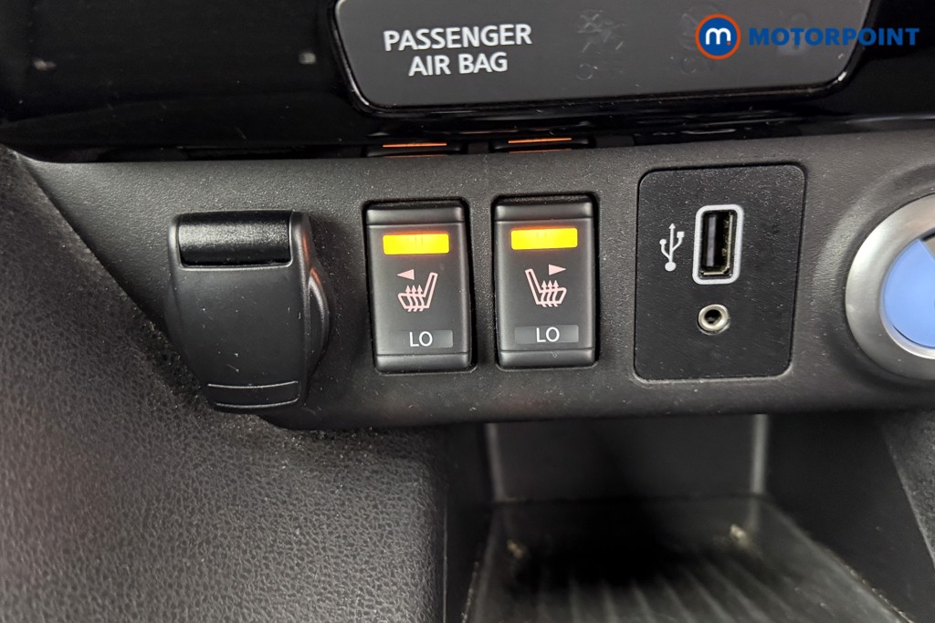 Nissan Leaf N-Connecta Automatic Electric Hatchback - Stock Number (1550749) - 12th supplementary image