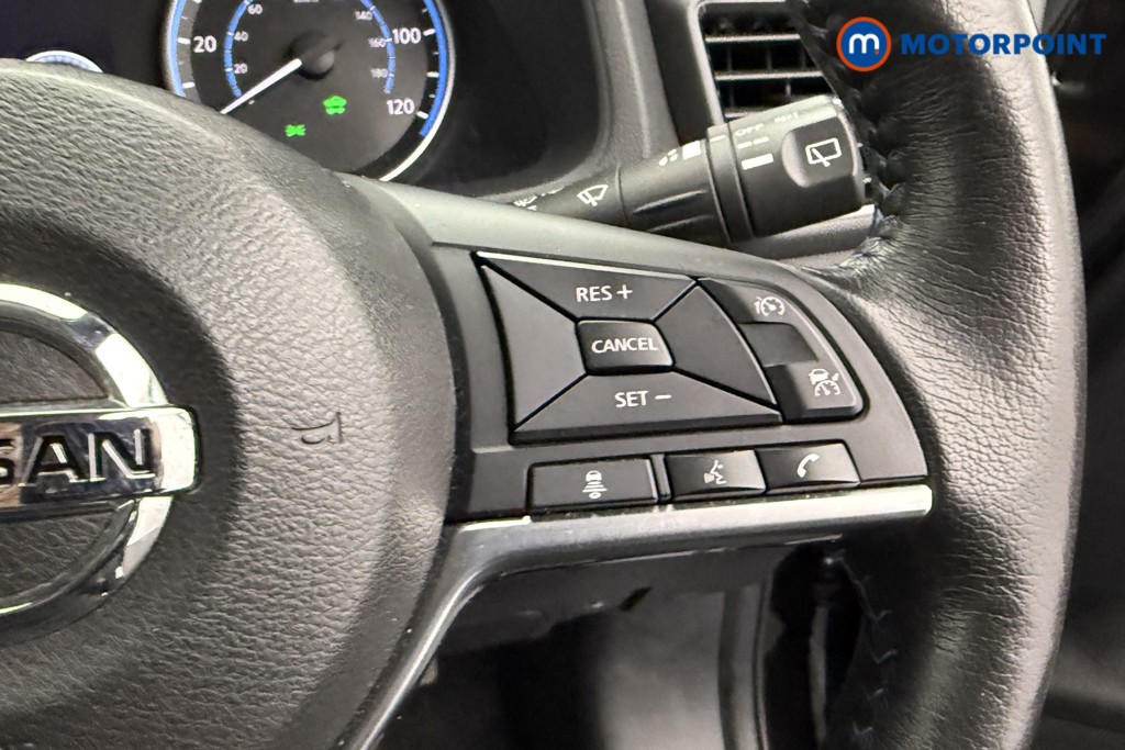 Nissan Leaf N-Connecta Automatic Electric Hatchback - Stock Number (1550749) - 16th supplementary image