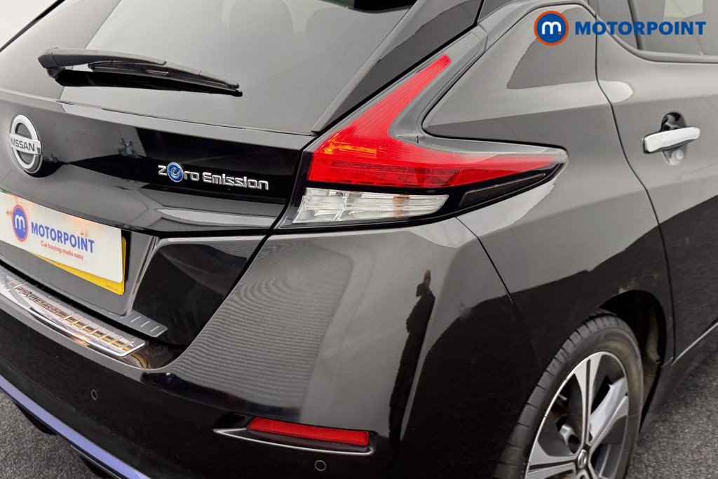 Nissan Leaf N-Connecta Automatic Electric Hatchback - Stock Number (1550749) - 27th supplementary image