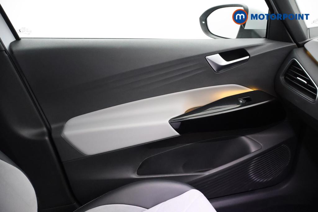 Volkswagen Id.3 Family Pro Automatic Electric Hatchback - Stock Number (1550834) - 8th supplementary image