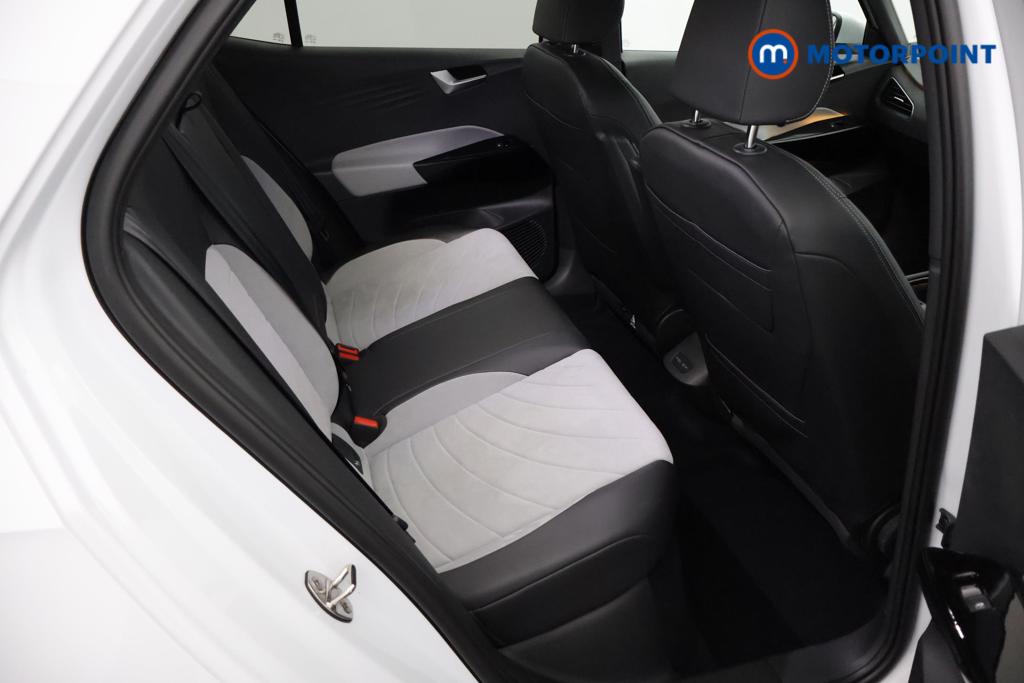 Volkswagen Id.3 Family Pro Automatic Electric Hatchback - Stock Number (1550834) - 12th supplementary image
