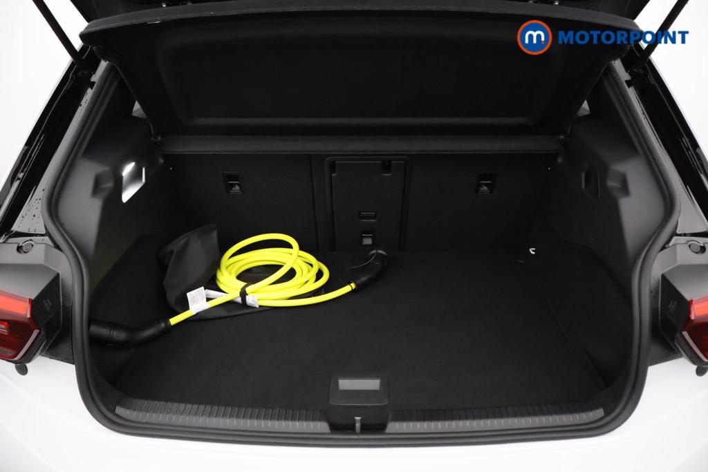 Volkswagen Id.3 Family Pro Automatic Electric Hatchback - Stock Number (1550834) - 13th supplementary image