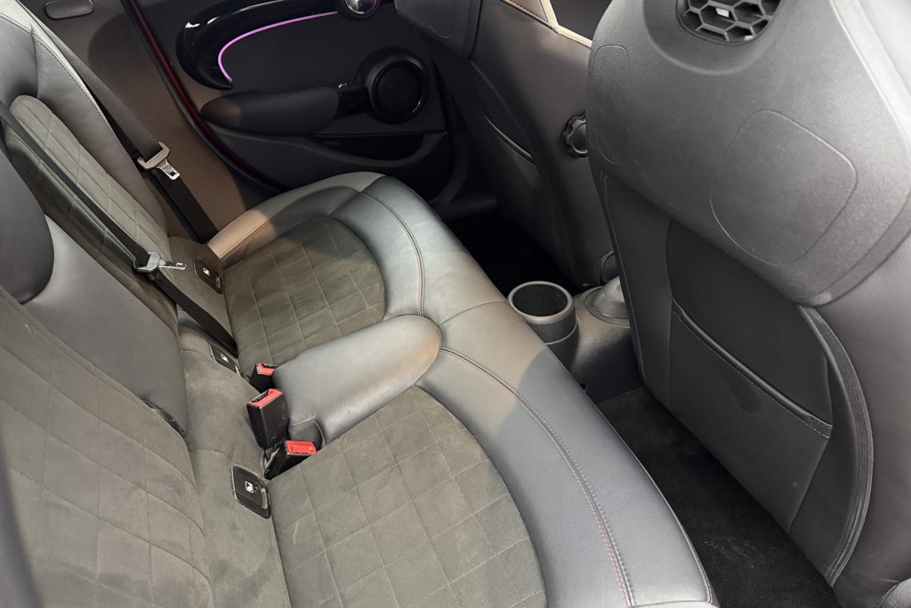 Mini Hatchback Cooper S Sport Manual Petrol Hatchback - Stock Number (1550924) - 17th supplementary image