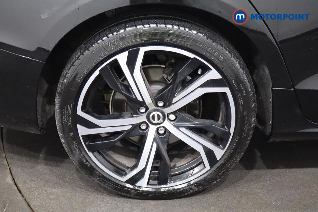 Volvo V60 Plus Automatic Petrol Estate - Stock Number (1550986) - 19th supplementary image