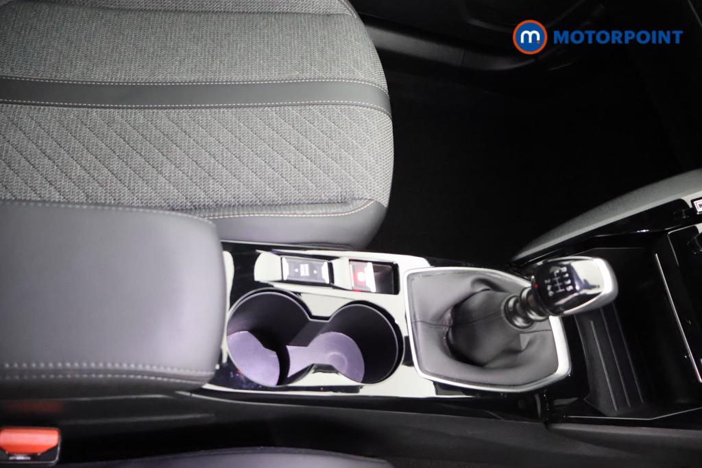 Peugeot 2008 Allure Manual Petrol SUV - Stock Number (1551116) - 8th supplementary image