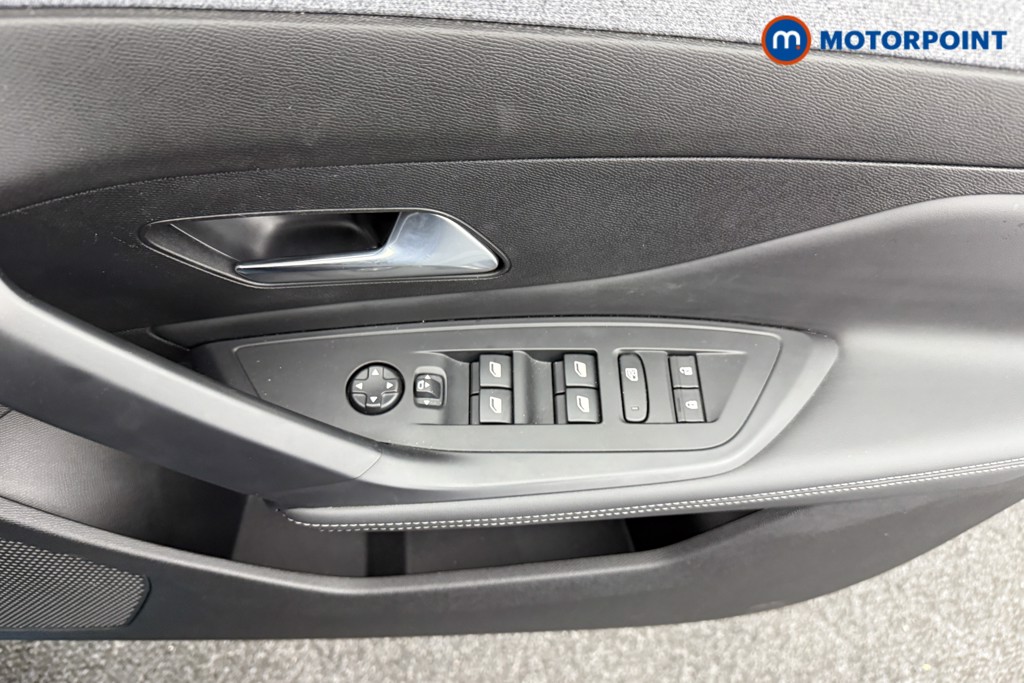Peugeot 308 Allure Automatic Petrol Hatchback - Stock Number (1551121) - 16th supplementary image