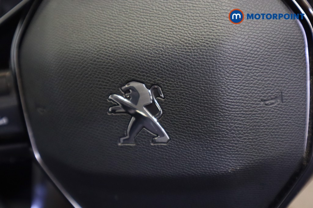 Peugeot 2008 Allure Premium Automatic Petrol SUV - Stock Number (1551220) - 9th supplementary image