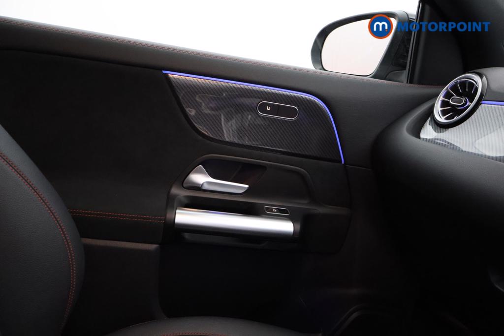 Mercedes-Benz GLA Amg Line Automatic Petrol SUV - Stock Number (1551430) - 7th supplementary image