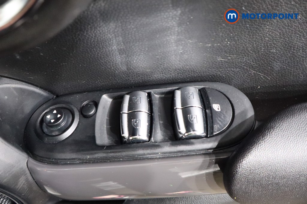 Mini Hatchback Cooper Automatic Petrol Hatchback - Stock Number (1551543) - 17th supplementary image