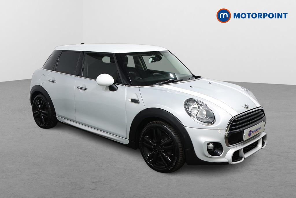 Mini Hatchback Cooper Automatic Petrol Hatchback - Stock Number (1551543) - Drivers side front corner